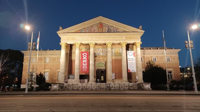 Art Hall