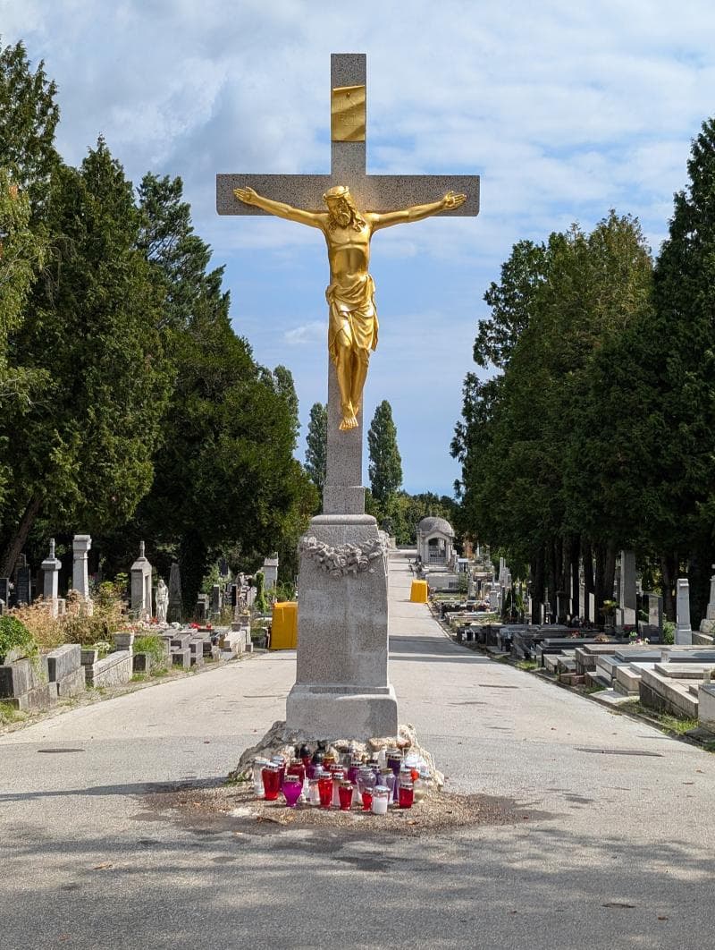 Mirogoj Cemetery