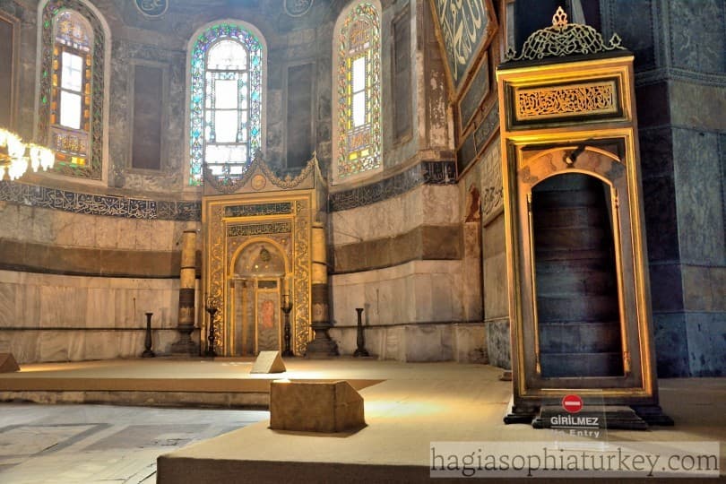 Mihrab & Minbar - 2