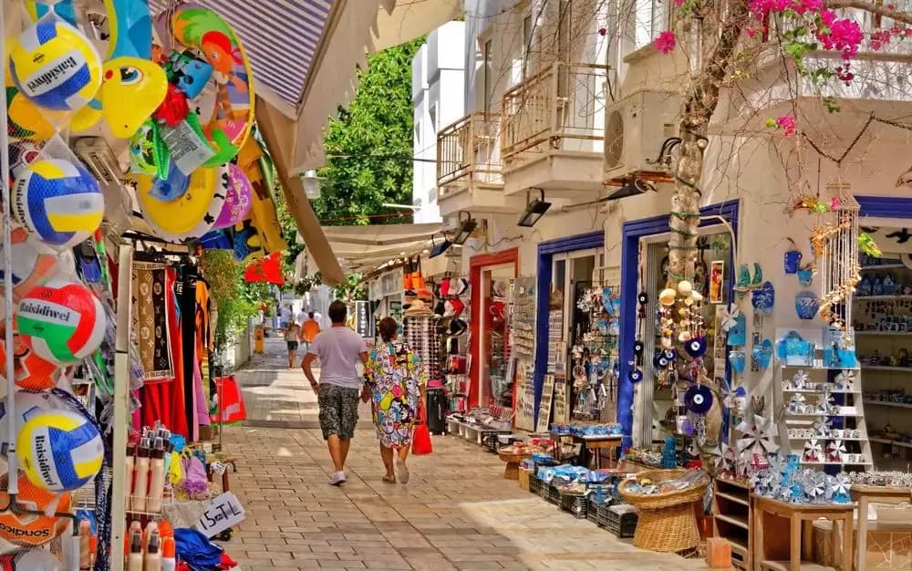 Cobbled Streets & Artisan Shops - 2