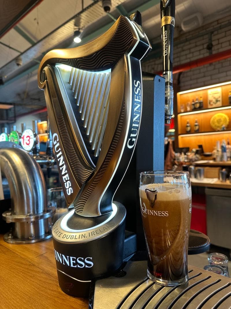 Arthur’s Bar