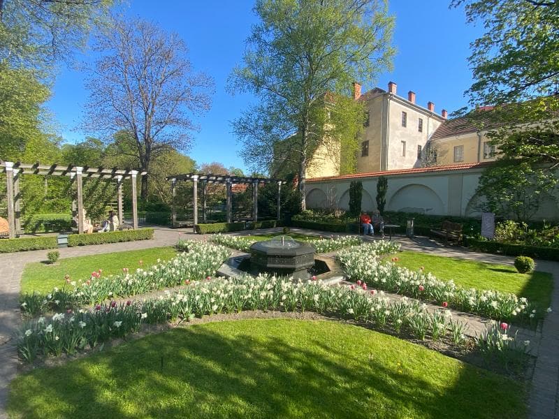 Bernardine Gardens