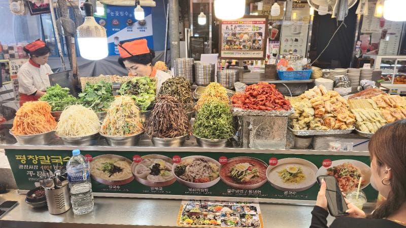 Bindaetteok Stalls