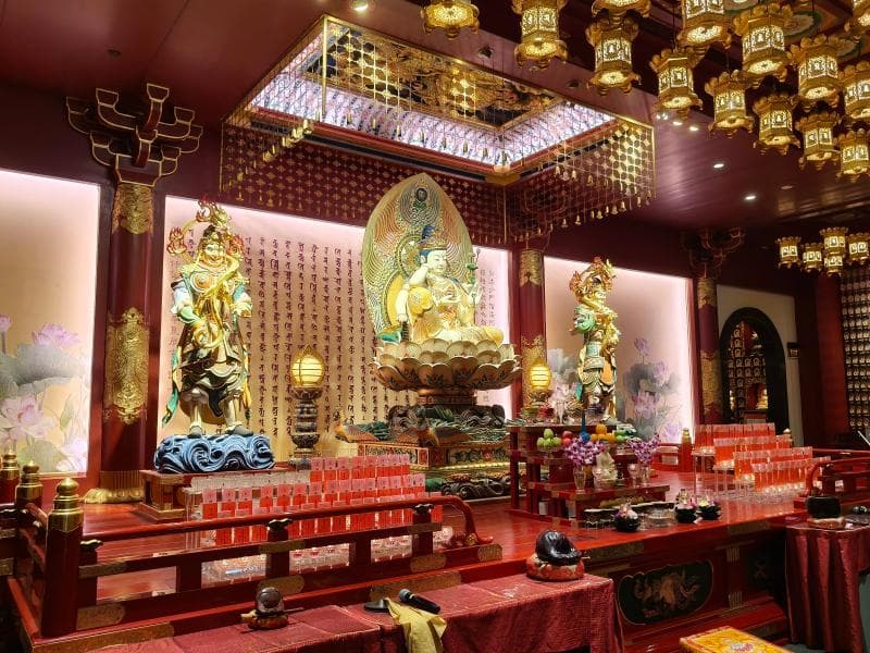 Buddha Tooth Relic Temple