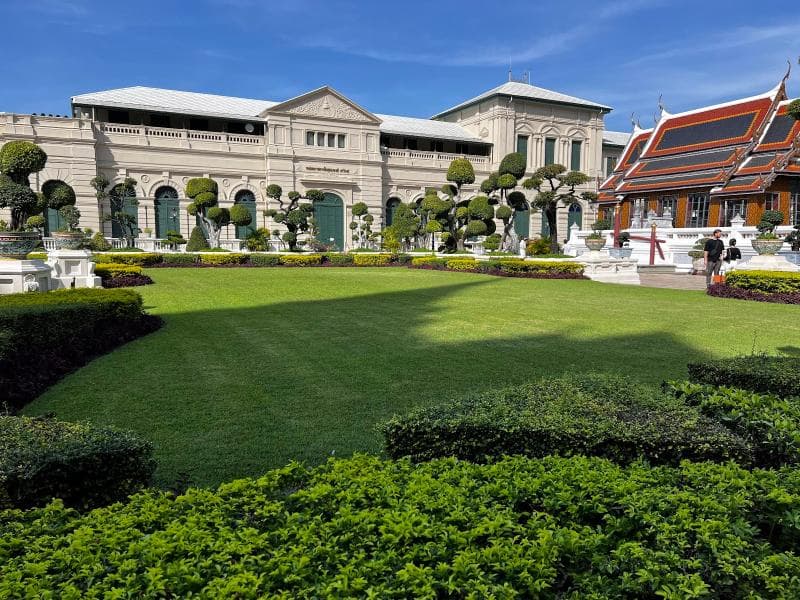 Chakri Maha Prasat Hall