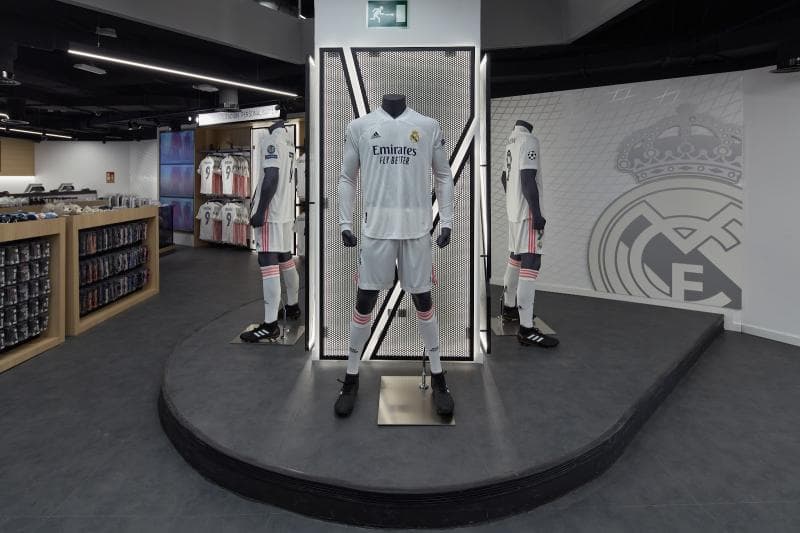 Club Store