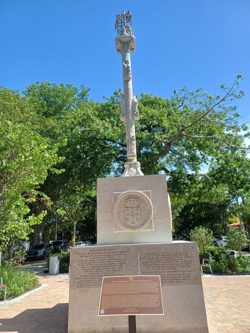 Cuban Memorial Boulevard