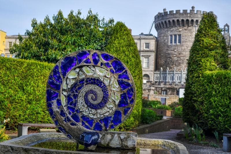 Dubh Linn Gardens