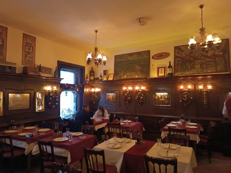 Dva Jelena Restaurant