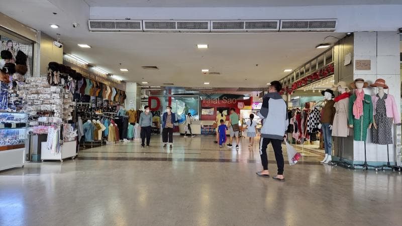 Food Court