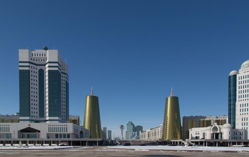 Fountain Plaza