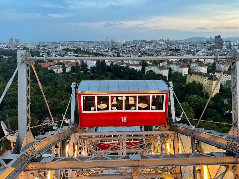 Giant Ferris Wheel