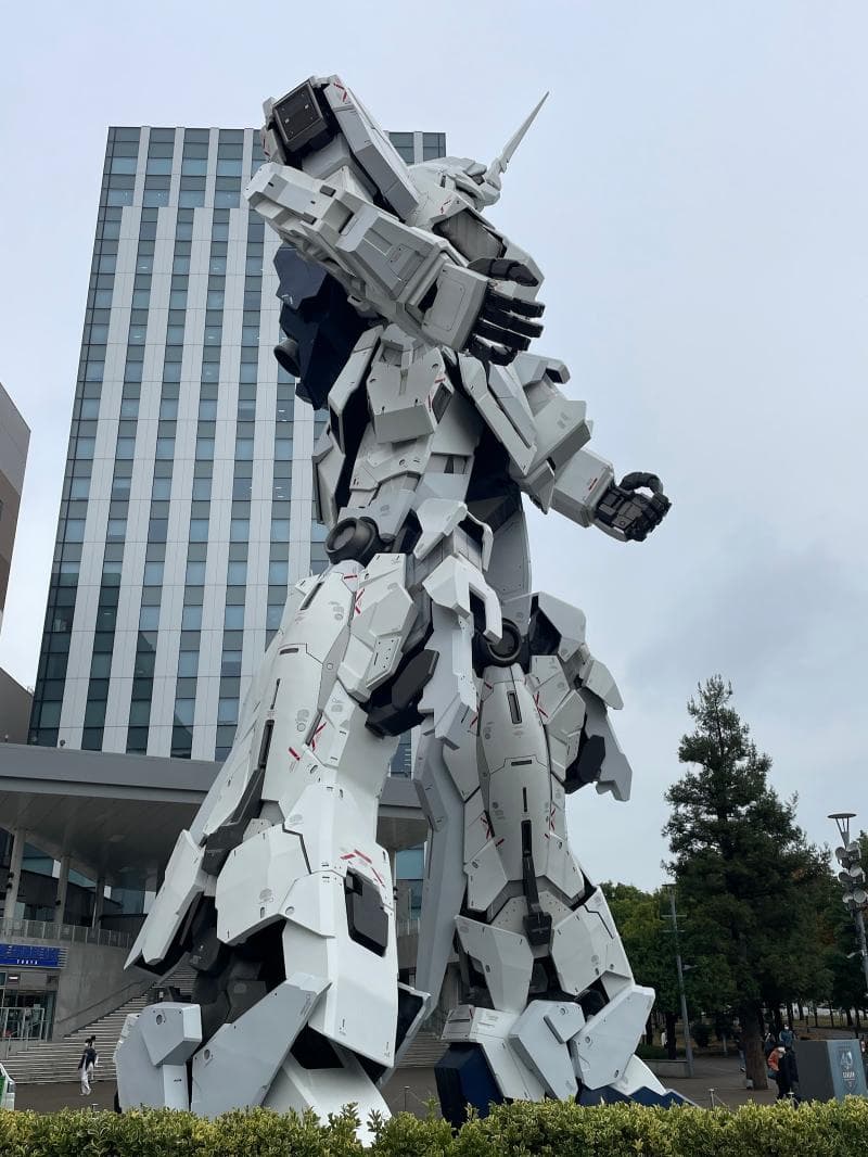 Gundam Statue