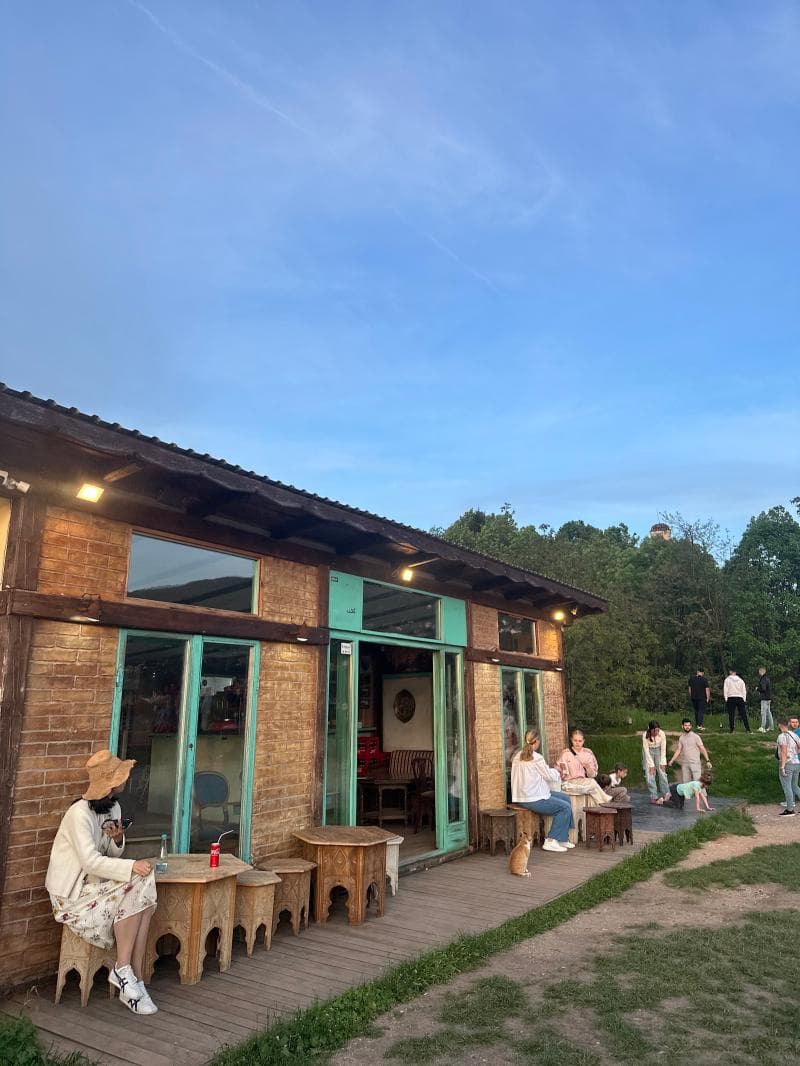 Hillside Cafes