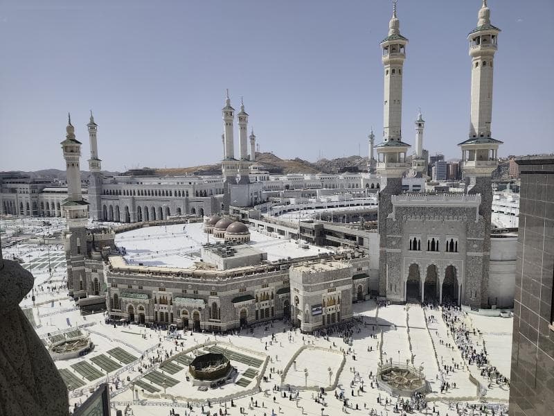 Large Prayer Halls