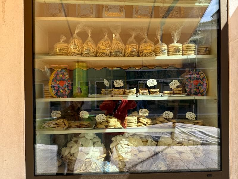 Local Bakeries