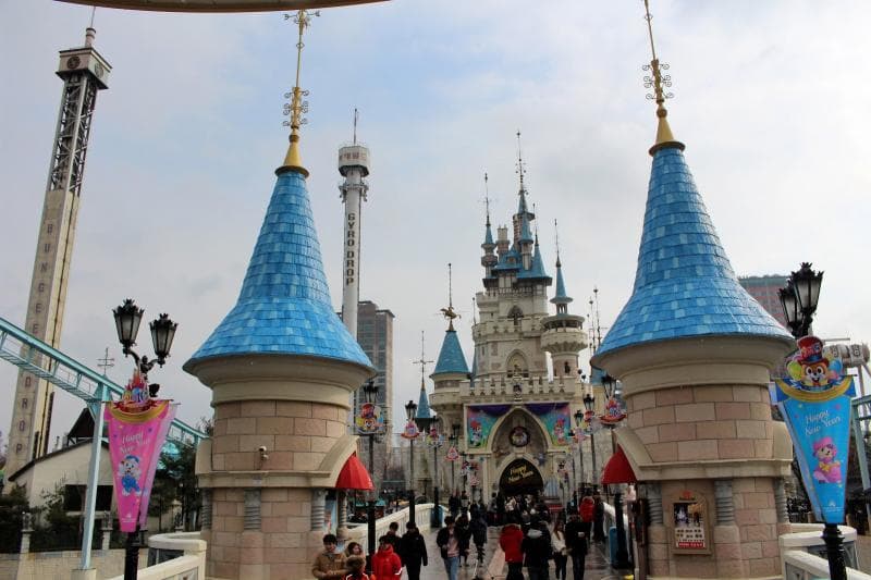 Lotte World