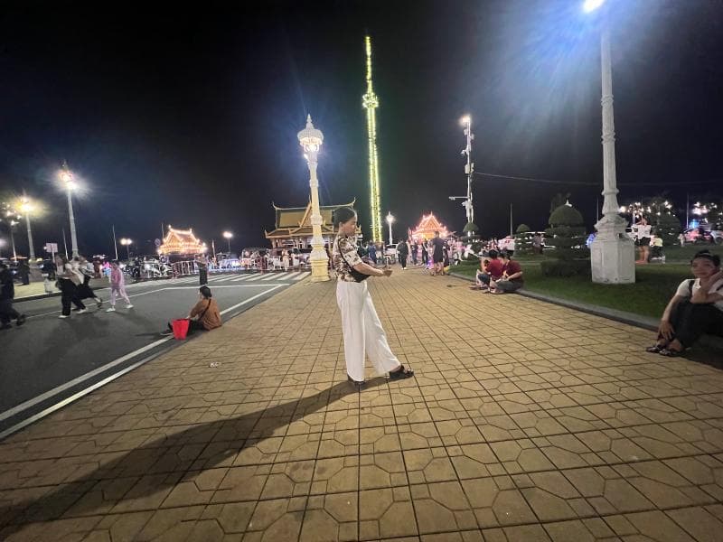 Moonlight Pavilion