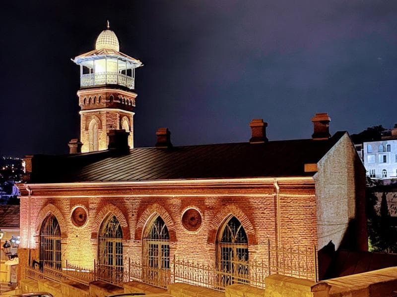 Mosque Area
