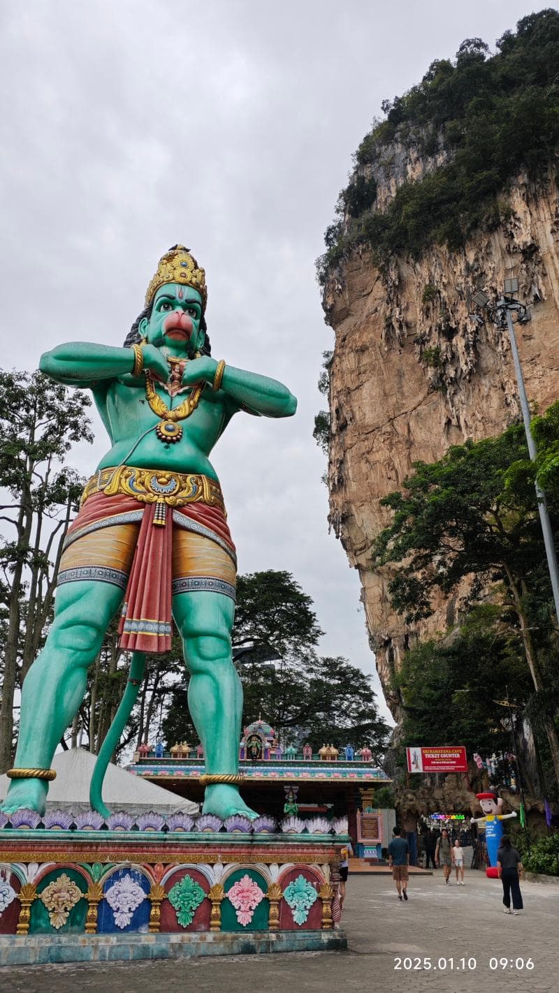 Murugan Statue