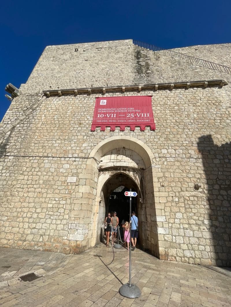 Outer Gate