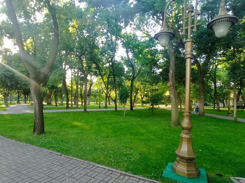 Public Walkways
