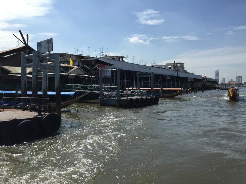 Riverfront Viewpoint and Ferry Pier