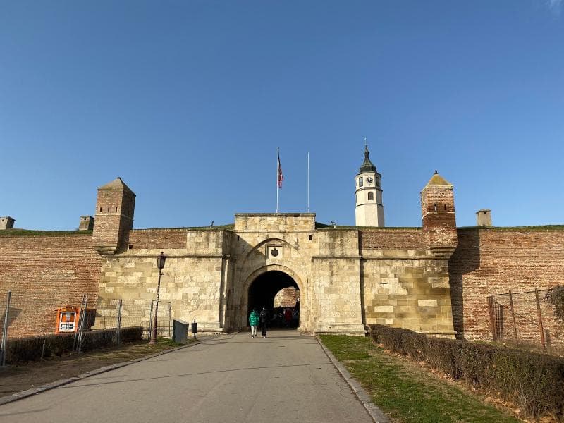 Sahat Gate