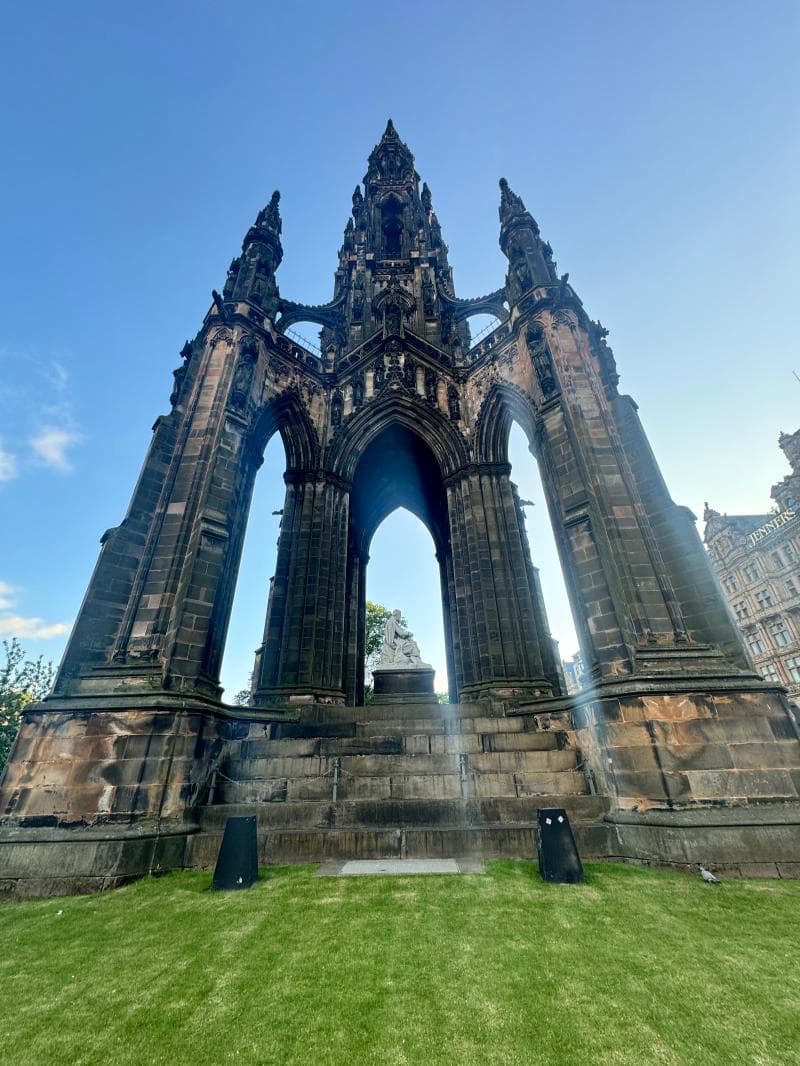 Scott Monument Access