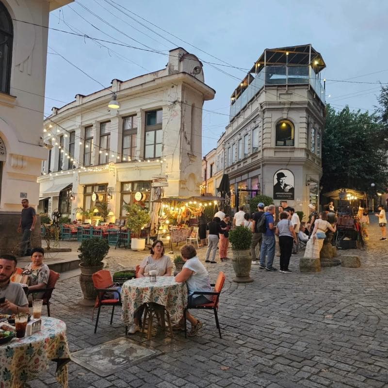 Shardeni Street