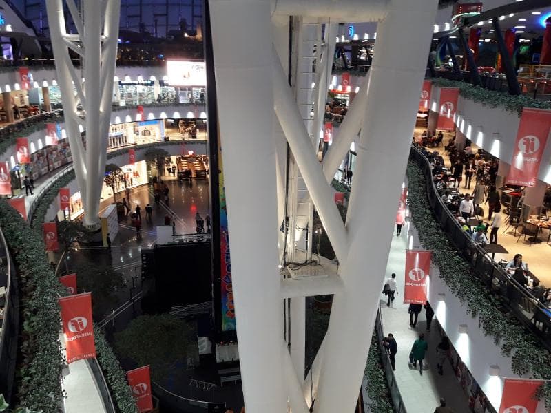 Shopping Mall