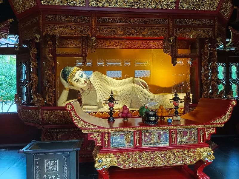Sitting Buddha Hall