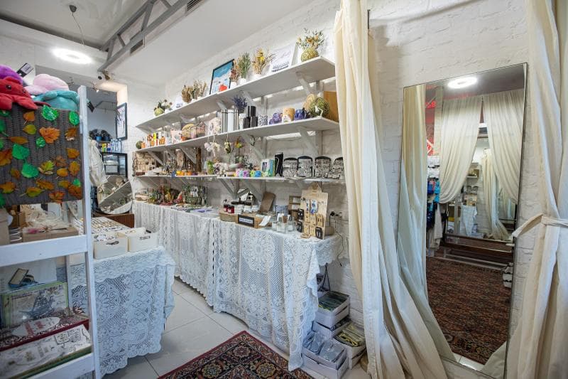 Souvenir Shops