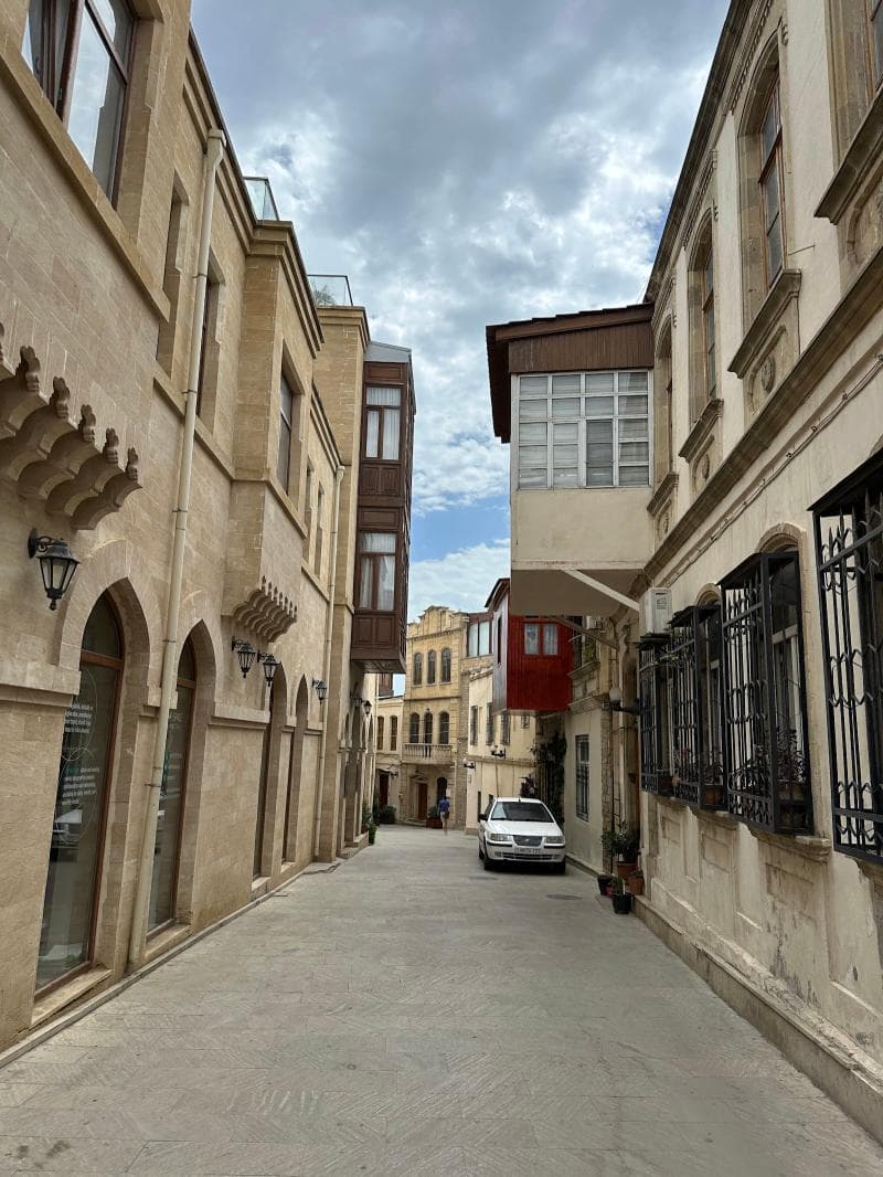 Stone Alleys