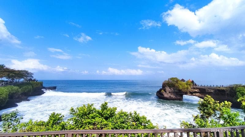 Tanah Lot Temple