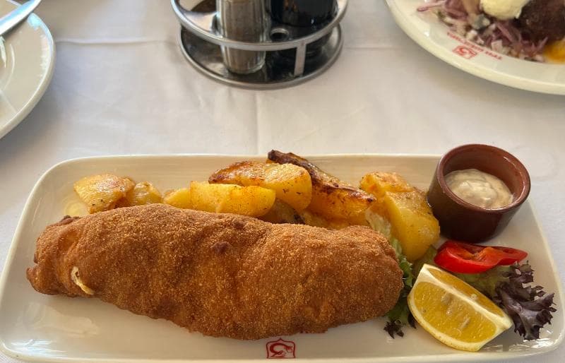 Tri Šešira Restaurant