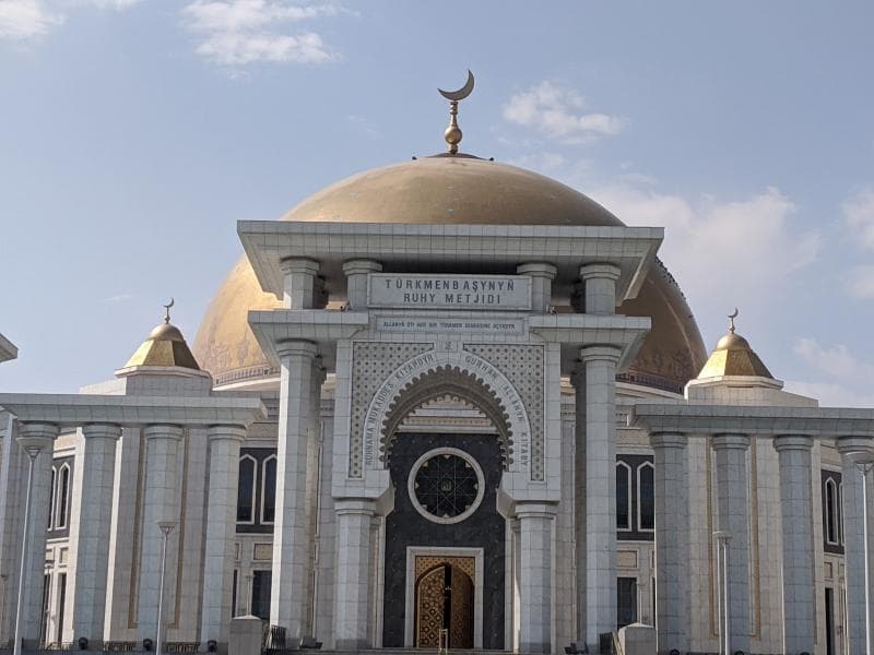 Türkmenbaşy Ruhy Mosque