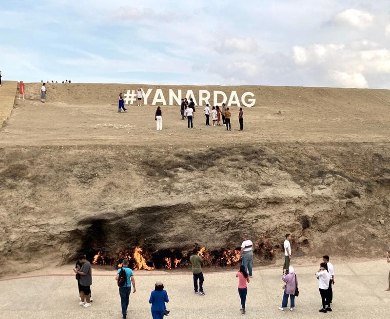 Yanar Dag