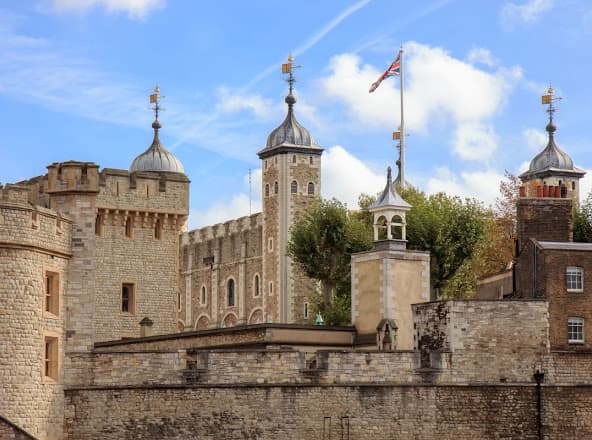 Yeoman Warders