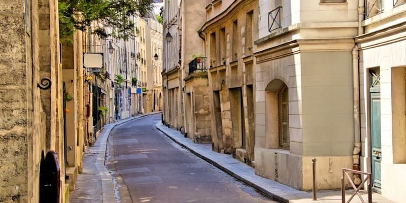 Latin Quarter - 2